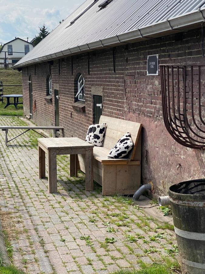 Herberg Boerderij De Straat-Hof Bed and Breakfast Leimuiden Esterno foto